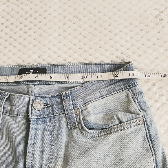 7 FOR ALL MANKIND WOMENS JEANS.  SIZE 26 LIGHT BLUE RAW HEM - Picture 8 of 15